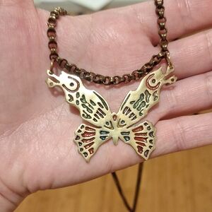 Elegant Gold Butterfly Pendant Necklace